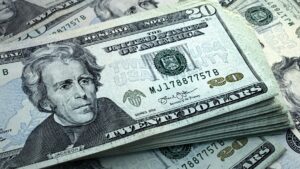 $1.7 trillion and growing: 4 ways your student loan balance keeps climbing even when you pay on time 8 student loan
