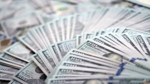 Up to $8,046 back from the IRS: the earned income tax credit millions of Americans overlook every year 40 Depositphotos 690237898 XL 1