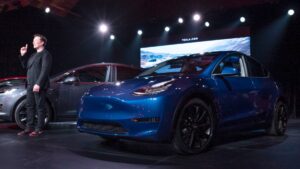 Snopes confirms the Tesla Model H hydrogen car is a hoax. Musk called fuel cells 'fool cells' 28 Is Tesla releasing a hydrogen model?