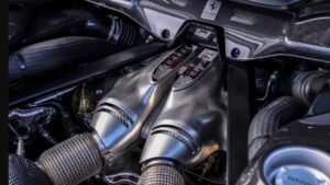 Ferrari patents a V12 with oval pistons that could run on hydrogen and still roar 3 Ferrari