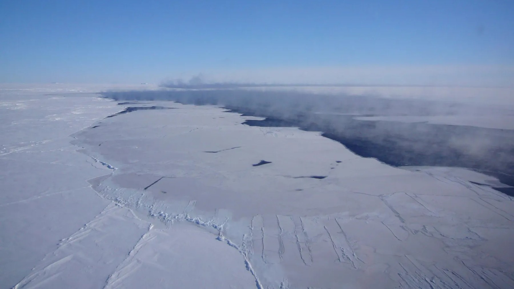 170,000 years of energy ― It's all hidden near to the Earth's crust and America will extract it