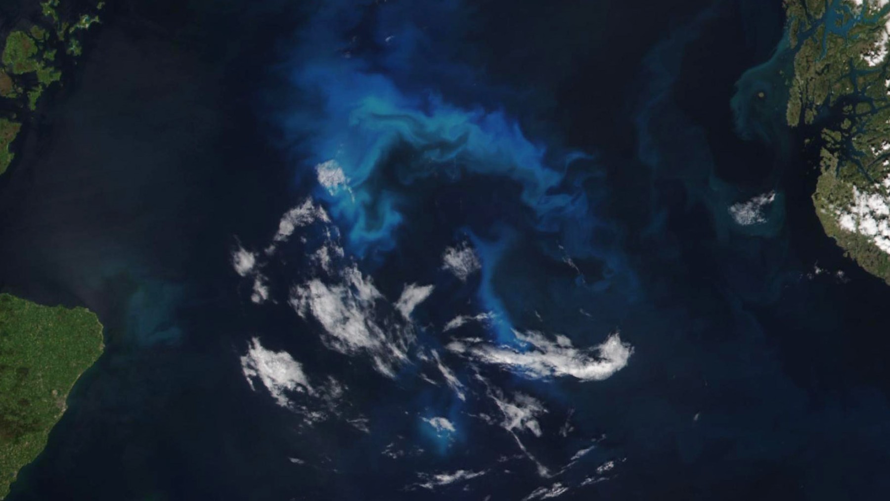 mine undersea