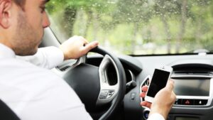 Iowa mails out thousands of warnings as hands-free driving law took effect July 1 35 Iowa's new law for drivers