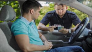 Louisiana's new distracted driving law means warnings now and $250 fines starting in 2026 18 driving texting fines