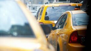 NYC issues gridlock alert for Dec 15, 18 as holiday crowds make this one of the year's most congested periods 38 NYC Gridlock days revealed
