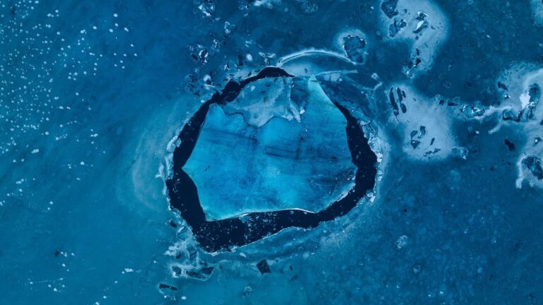 Dragon hole deep in the ocean
