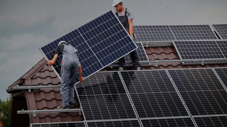 Solar homeowners face policy changes
