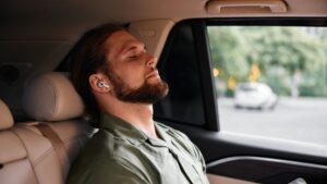 Closing your eyes to concentrate feels natural but research shows your brain may work harder and less effectively 25 Closing eyes