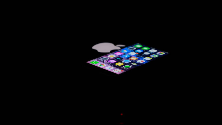 DarkSword exposes iPhone vulnerability