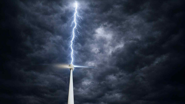Wind farms create lightning-like discharges
