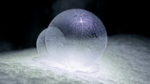 Frozen to near absolute zero, a phosphoric acid molecule pair reveals the single structure behind nature's "proton highway" 50 julian 3Jf1bLsEOr4 unsplash 1