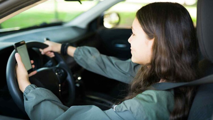 Ohio wants to let 15-year-olds drive, but safety advocates warn the timing could not be worse 1 Ohio