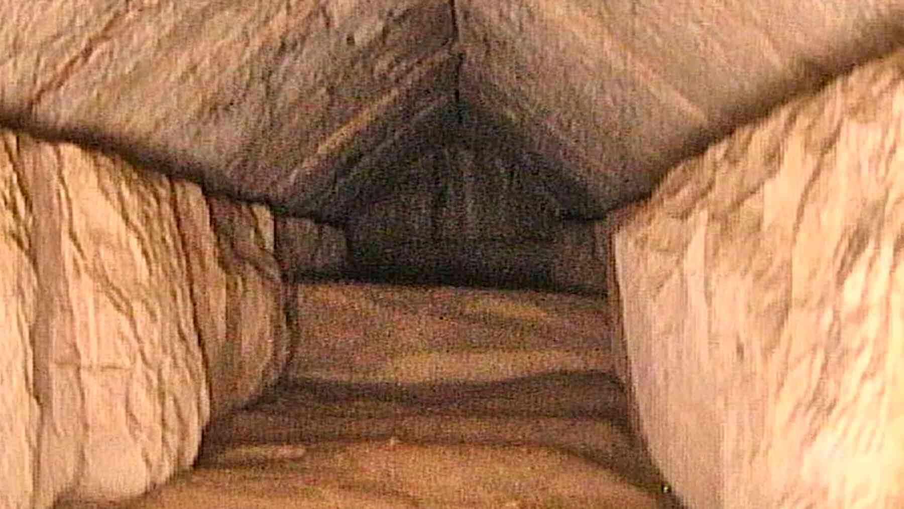 Great Pyramid doorway