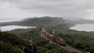 A rail line 191 miles long across the narrowest part of Mexico is the reason the Port of Sines in Portugal signed a shipping deal 5,000 miles away in February 44 Freight train on the rail line between two oceans in Mexico