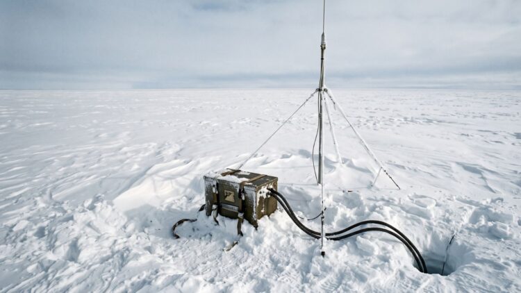 Mountains 5 times taller than Everest are standing 1,800 miles beneath your feet, and the thing they are built from used to be the floor of an ocean that disappeared 1 Seismic monitoring station buried in Antarctic ice
