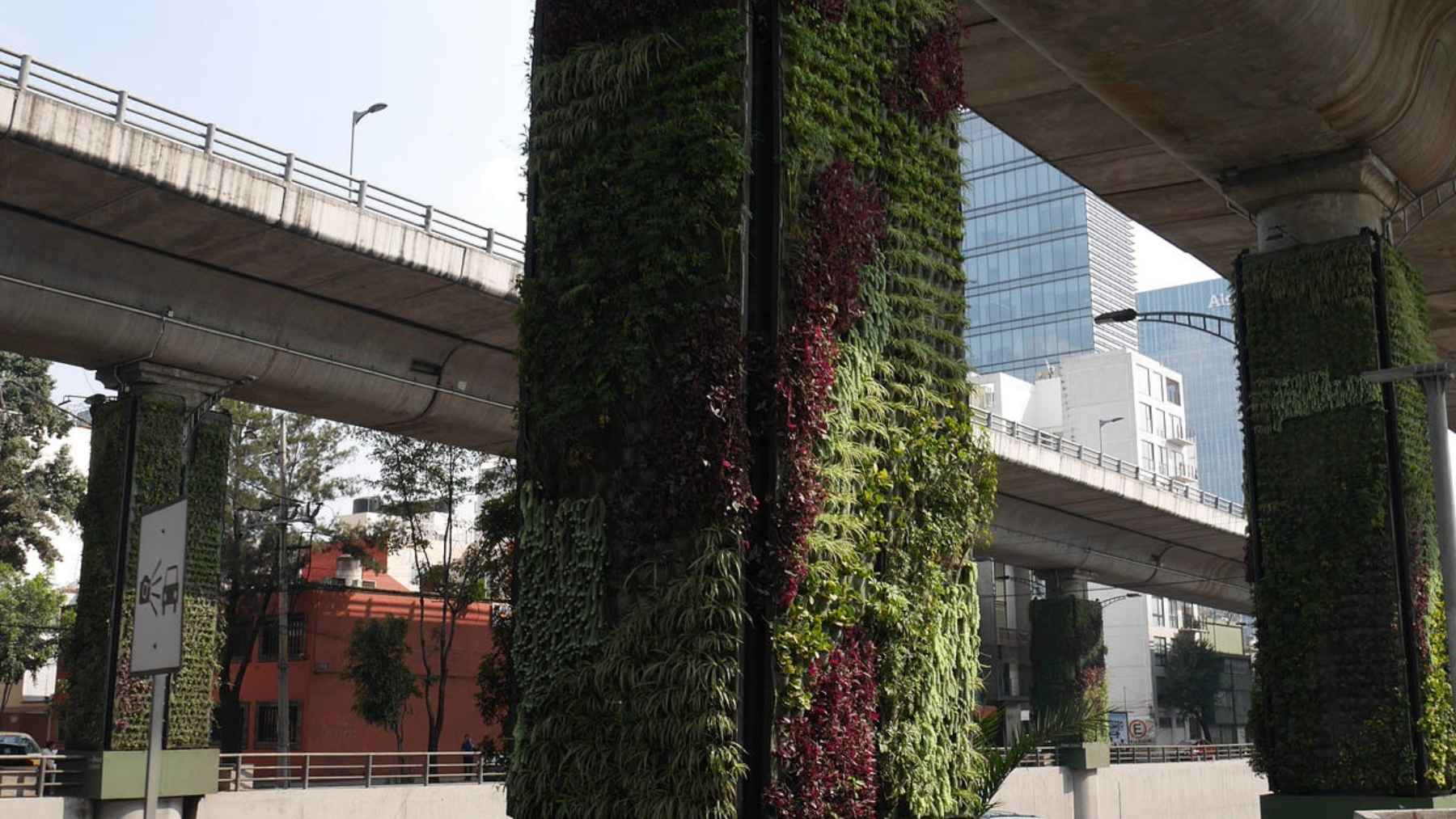 Ground Column Drivers on a 27 mile ring road pass 2,000 concrete columns that ...