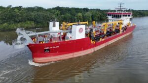 A 346 foot dredge named the Amelia Island just joined America's coast, and every load of sand it pumps ashore rebuilds the exact Florida beaches sea turtles need to nest 38 Hopper dredge rebuilding a Florida beach where sea turtles nest