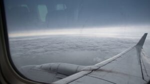 A near record 265 mph jet stream over the mid Atlantic shoved a Virgin Atlantic jet to 802 mph, and it reached London 45 minutes early with nobody aboard feeling a thing 39 Virgin Atlantic jet cruising above the ocean at 802 mph
