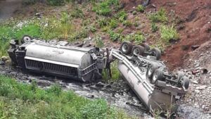 A tanker rollover put nearly 3,000 gallons of fuel into Indian Creek on the Olympic Peninsula, and the creek feeds a salmon river that spent a century behind two dams 18 overturned tanker truck spill in Indian Creek Elwha River salmon habitat Washington, tanker rollover put