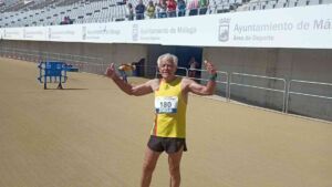 A man of 81 ran 31 miles at a world record pace for men over 80, and his measured oxygen uptake proved the highest yet recorded in an octogenarian 34 Elderly male runner mid-stride on a road course demonstrating lean muscle oxygen capacity, 81 ran 31