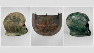 Metropolitan Museum returns looted Cretan bronze armor after Manhattan investigators trace its origin 30 Bronze armor looted from a Cretan hillside in 1964 spent sixty years inside the Metropolitan Museum before Manhattan