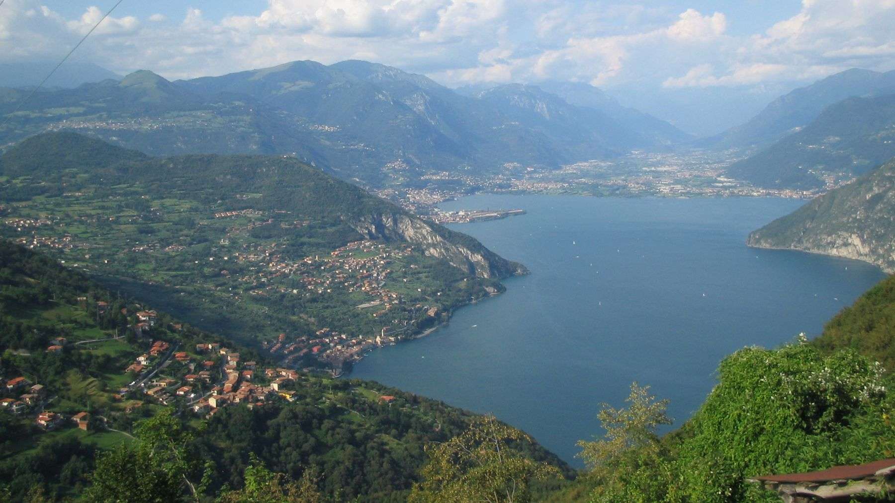 Buried deposits reveal two medieval underwater avalanches in Italy’s Lake Iseo, one potentially pushing water 164 feet above shore