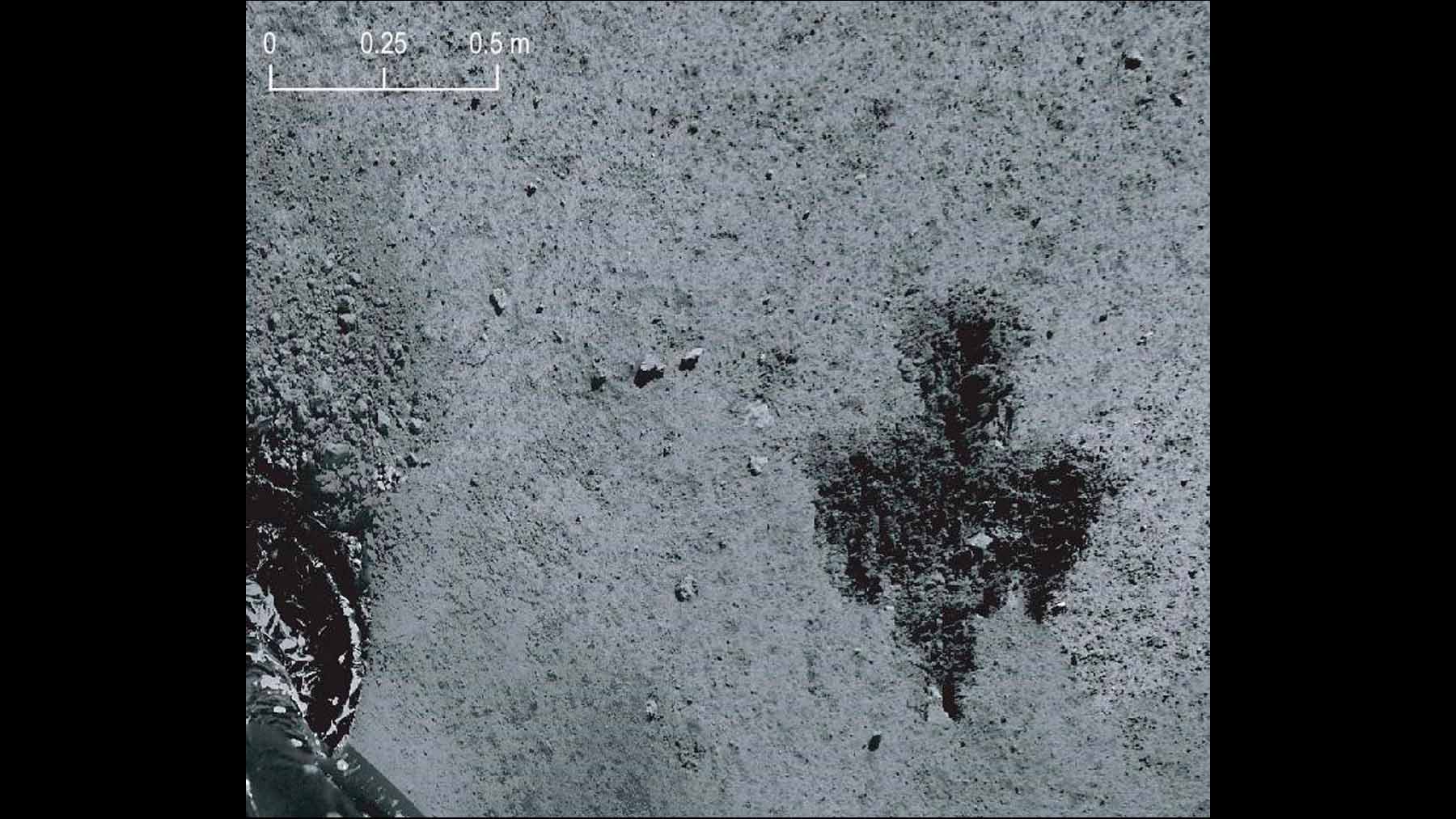 Moon glass preserves a microscopic iron mineral that should not exist, carrying traces of an ancient magnetic field 1 Buried inside Moon glass a microscopic iron mineral is quietly preserving echoes of a magnetic field that vanished