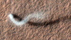 A 13-Martian-year study traces dust flowing toward Mars’s equator and poles, challenging established ideas about giant storms 2 INT1 A 13 Martian year study traces dust flowing toward Marss equator and poles challenging established ideas about giant storms