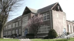 A magnitude 5.6 rupture 10 miles under an Oregon farm town cracked the capitol dome in Salem and shut a highway bridge, and the fault that moved was not the one everyone watches offshore 13 Cracked dome of the Oregon Capitol after the shallow Scotts Mills Oregon earthquake, magnitude 5 6