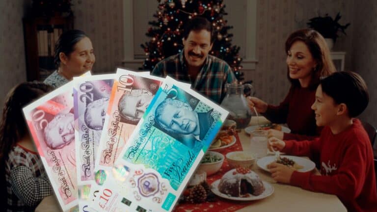 DWP is sending £910 checks before Christmas
