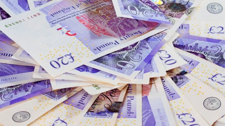 £300 payment before Christmas