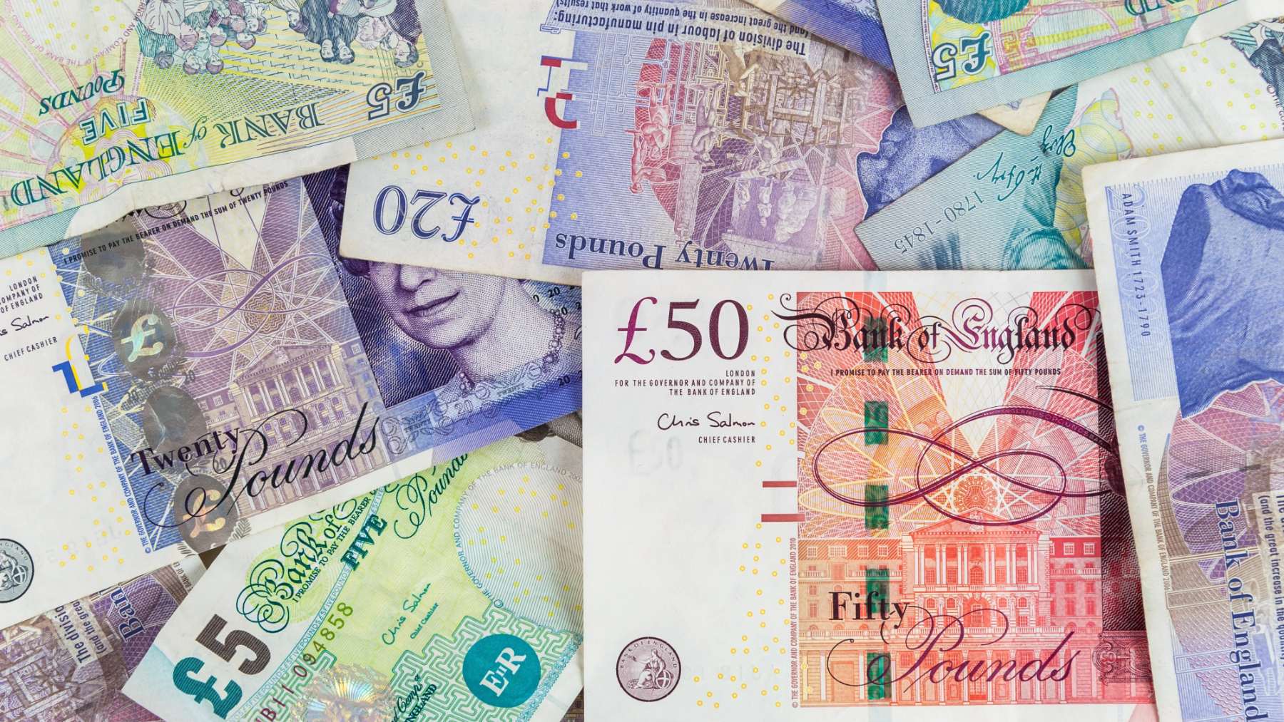 £500 boost coming to State Pension — Beneficiaries warned to check this before the payment date 1 UK pensioners set to see increase in payments
