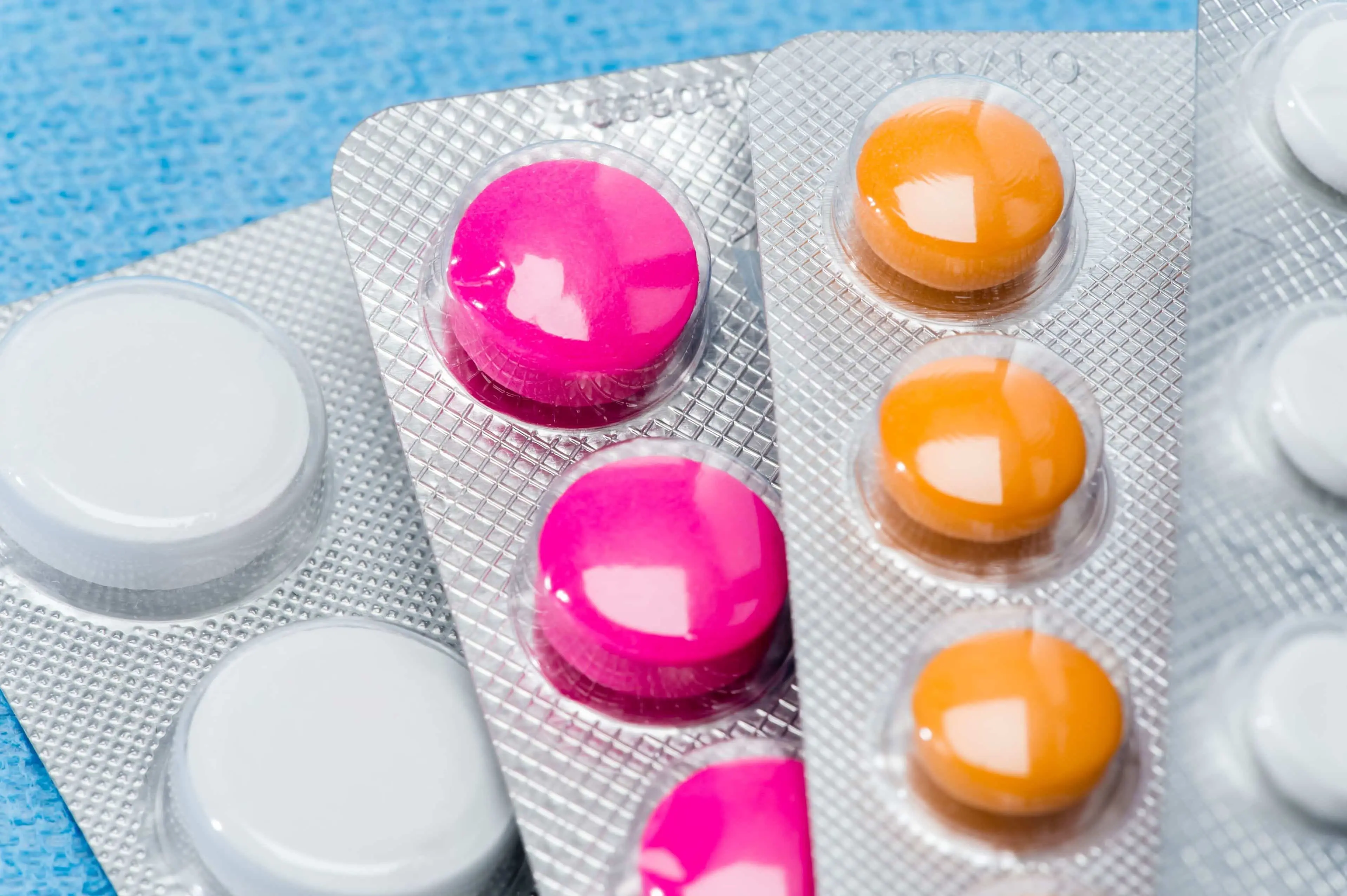 Ibuprofeno y paracetamol: efectos secundarios y alternativas naturales 2 Ibuprofeno y paracetamol: efectos secundarios y alternativas naturales
