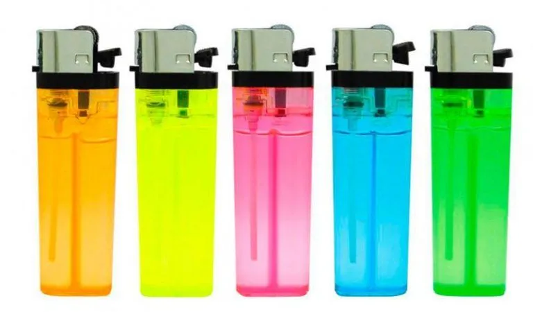 El consumismo como enemigo del medio ambiente: las 10 cosas que no deberías tirar a la basura 4 El consumismo como enemigo del medio ambiente: las 10 cosas que no deberías tirar a la basura