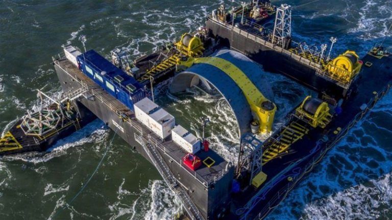 Canadá acaba de montar la primera turbina de gran tamaño del continente, capaz de generar energía renovable de las mareas 2 Canadá acaba de montar la primera turbina de gran tamaño del continente, capaz de generar energía renovable de las mareas
