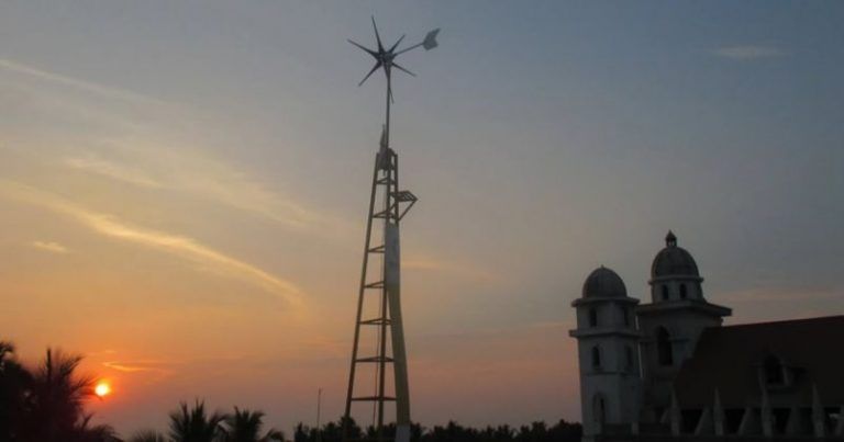 Por el costo de un iPhone ahora puedes comprar un aerogenerador que sustente de energía tu hogar toda la vida 5 Por el costo de un iPhone ahora puedes comprar un aerogenerador que sustente de energía tu hogar toda la vida