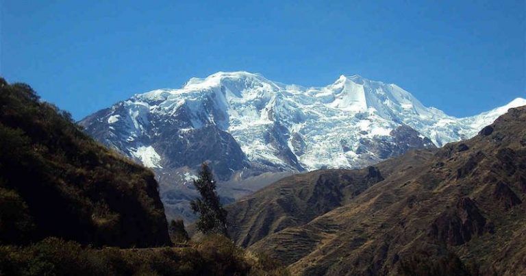 Científicos extraerán muestra de glaciar boliviano amenazado por cambio climático