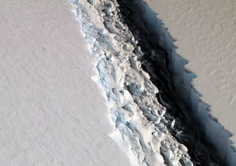 La Antártida se divide en icebergs gigantes: el principio del fin 11 La Antártida se divide en icebergs gigantes: el principio del fin