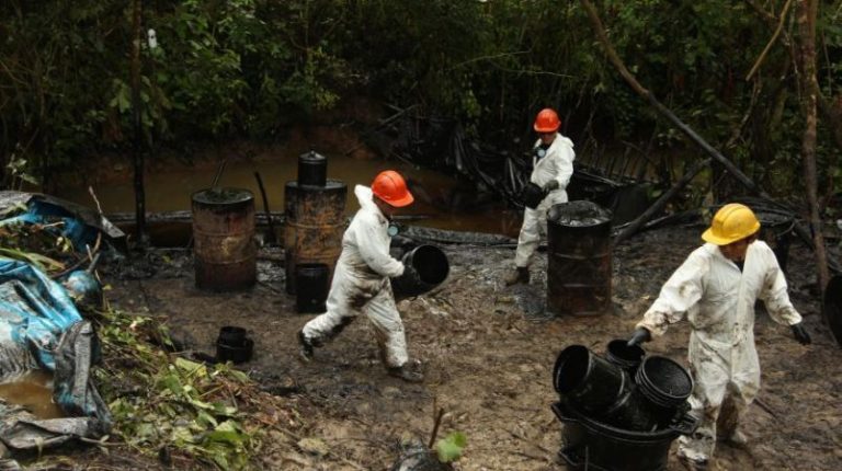 Las petroleras que contaminan ríos que vierten al Amazonas 7 Las petroleras que contaminan ríos que vierten al Amazonas