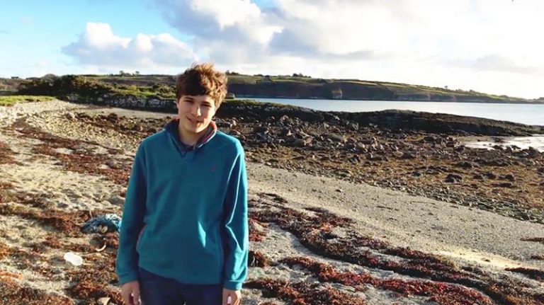 Adolescente gana el Premio Google Science por eliminar los microplásticos de los océanos 5 Adolescente gana el Premio Google Science por eliminar los microplásticos de los océanos