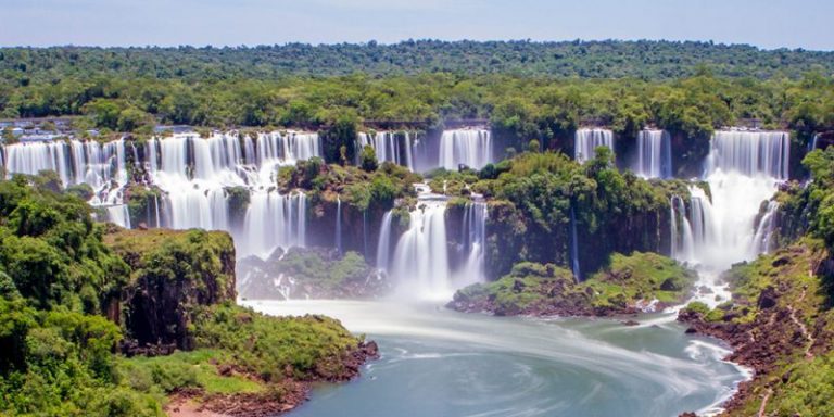 Los 10 países con mayores reservas de agua dulce