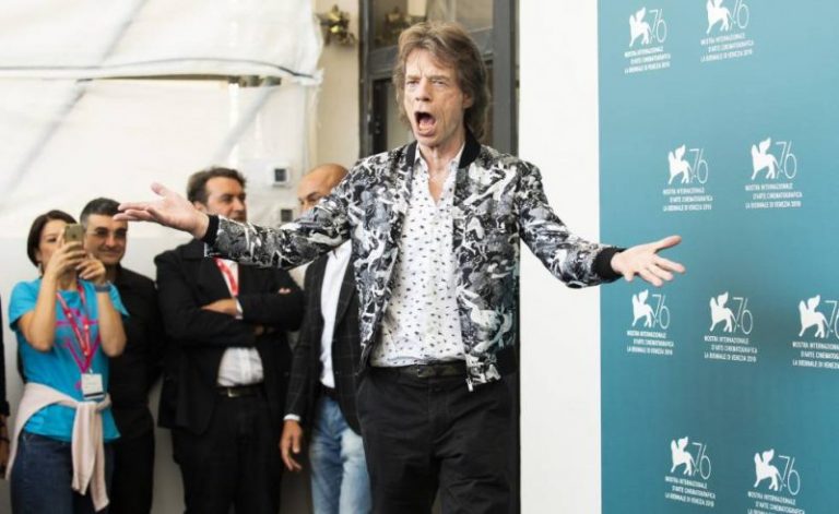 Mick Jagger aplaudió a activistas en Venecia y criticó a Trump y Bolsonaro 6 Mick Jagger aplaudió a activistas en Venecia y criticó a Trump y Bolsonaro