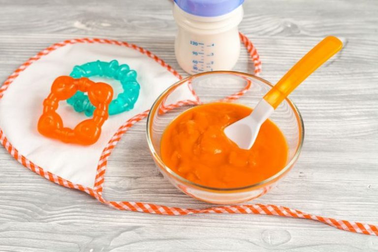 Por qué los bebés deben comer comida casera (4 recetas)