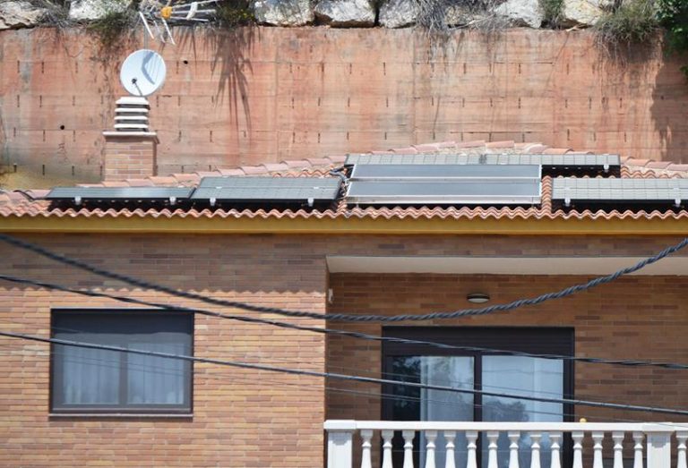 Ventajas de producir energía solar en tu hogar 5 Ventajas de producir energía solar en tu hogar