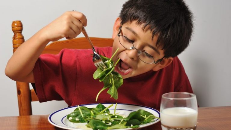 Por qué deberías comer espinaca casi a diario 10 Por qué deberías comer espinaca casi a diario