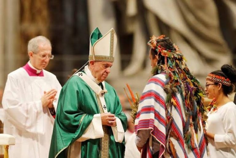 El Papa Francisco denunció el saqueo de la cuenca del Amazonas 4 El Papa Francisco denunció el saqueo de la cuenca del Amazonas