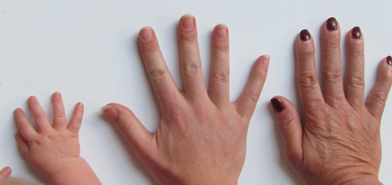 Curiosidades sobre las uñas que deberías saber 4 Curiosidades sobre las uñas que deberías saber