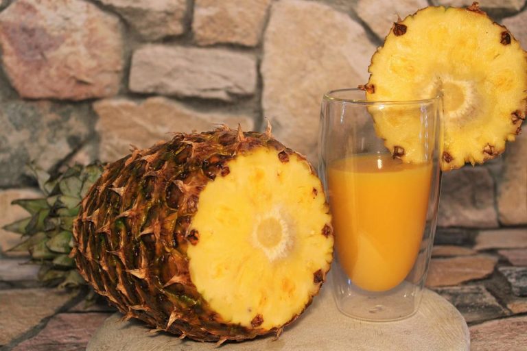 3 recetas de jugo de piña para aliviar la tos 8 3 recetas de jugo de piña para aliviar la tos