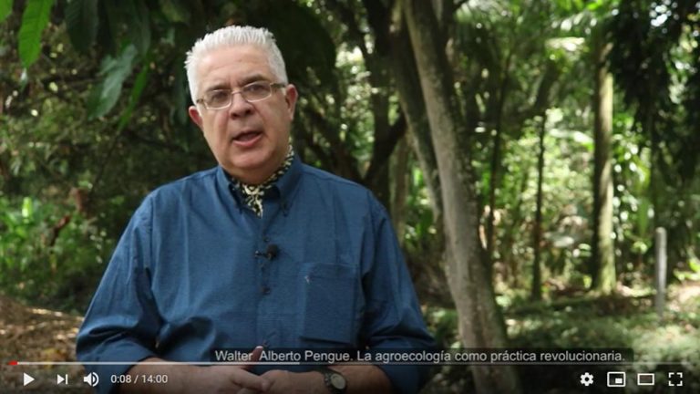 La agroecología como práctica revolucionaria 1 La agroecología como práctica revolucionaria