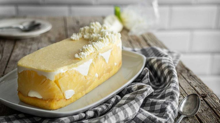 Tarta de piña con yogurt: 3 recetas simples 7 Tarta de piña con yogurt: 3 recetas simples